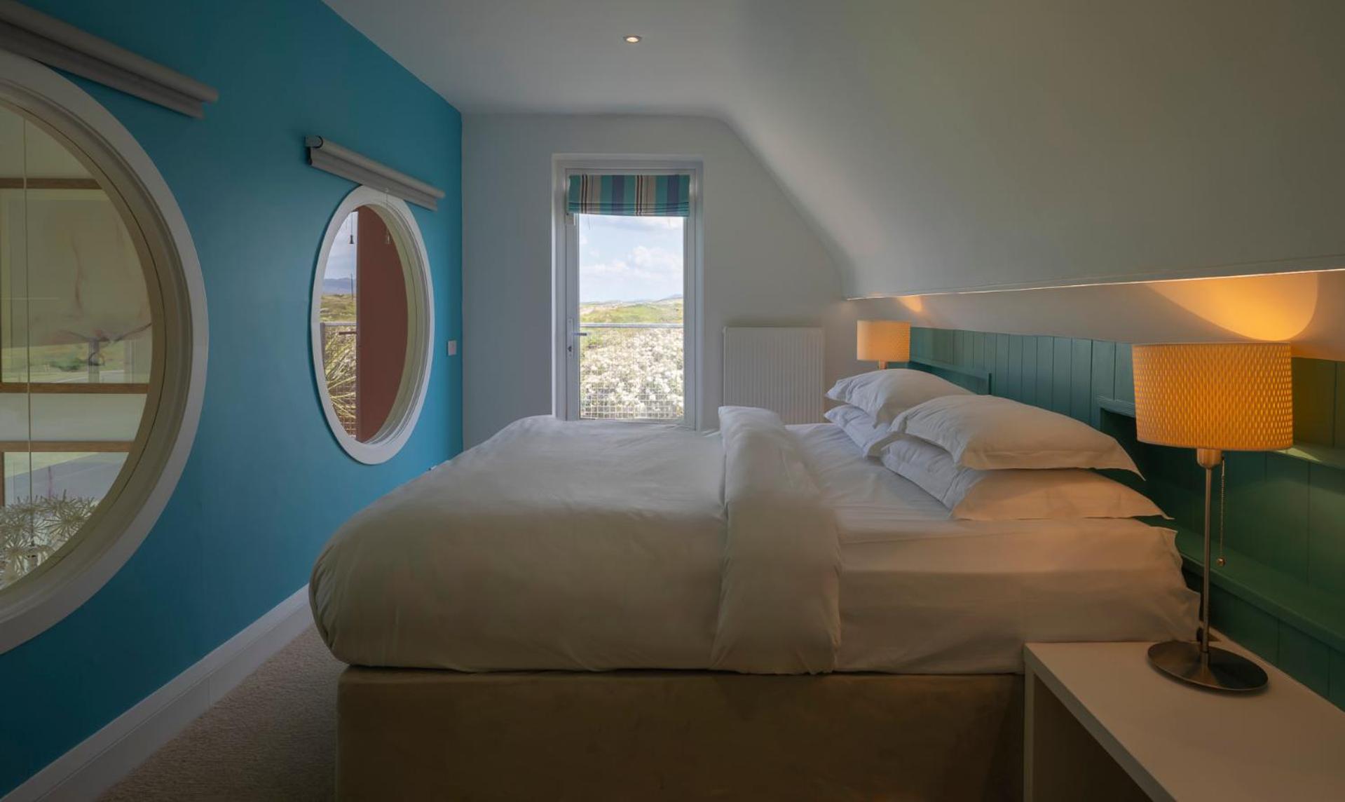 קליפדן Connemara Sands Hotel & Spa מראה חיצוני תמונה