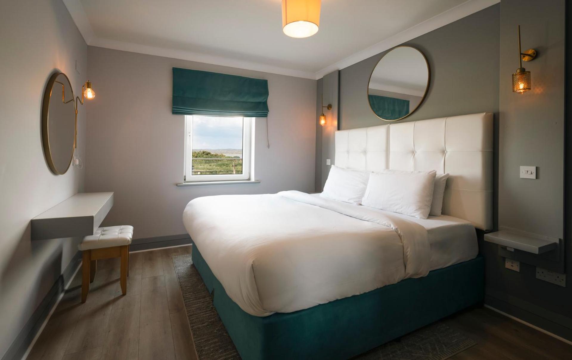 קליפדן Connemara Sands Hotel & Spa מראה חיצוני תמונה