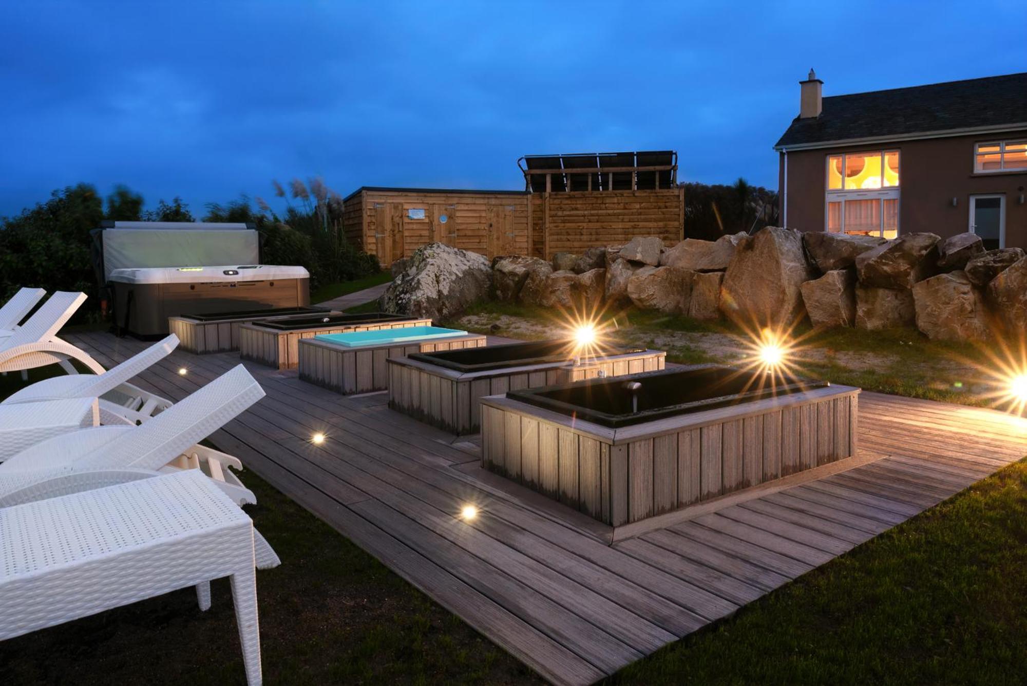 קליפדן Connemara Sands Hotel & Spa מראה חיצוני תמונה