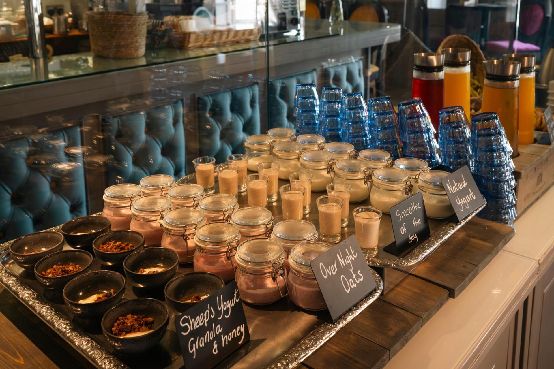 קליפדן Connemara Sands Hotel & Spa מראה חיצוני תמונה
