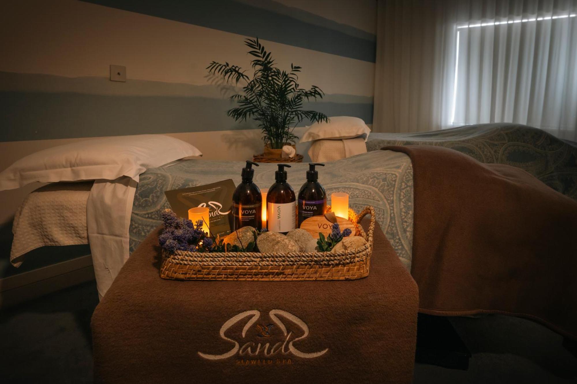 קליפדן Connemara Sands Hotel & Spa מראה חיצוני תמונה