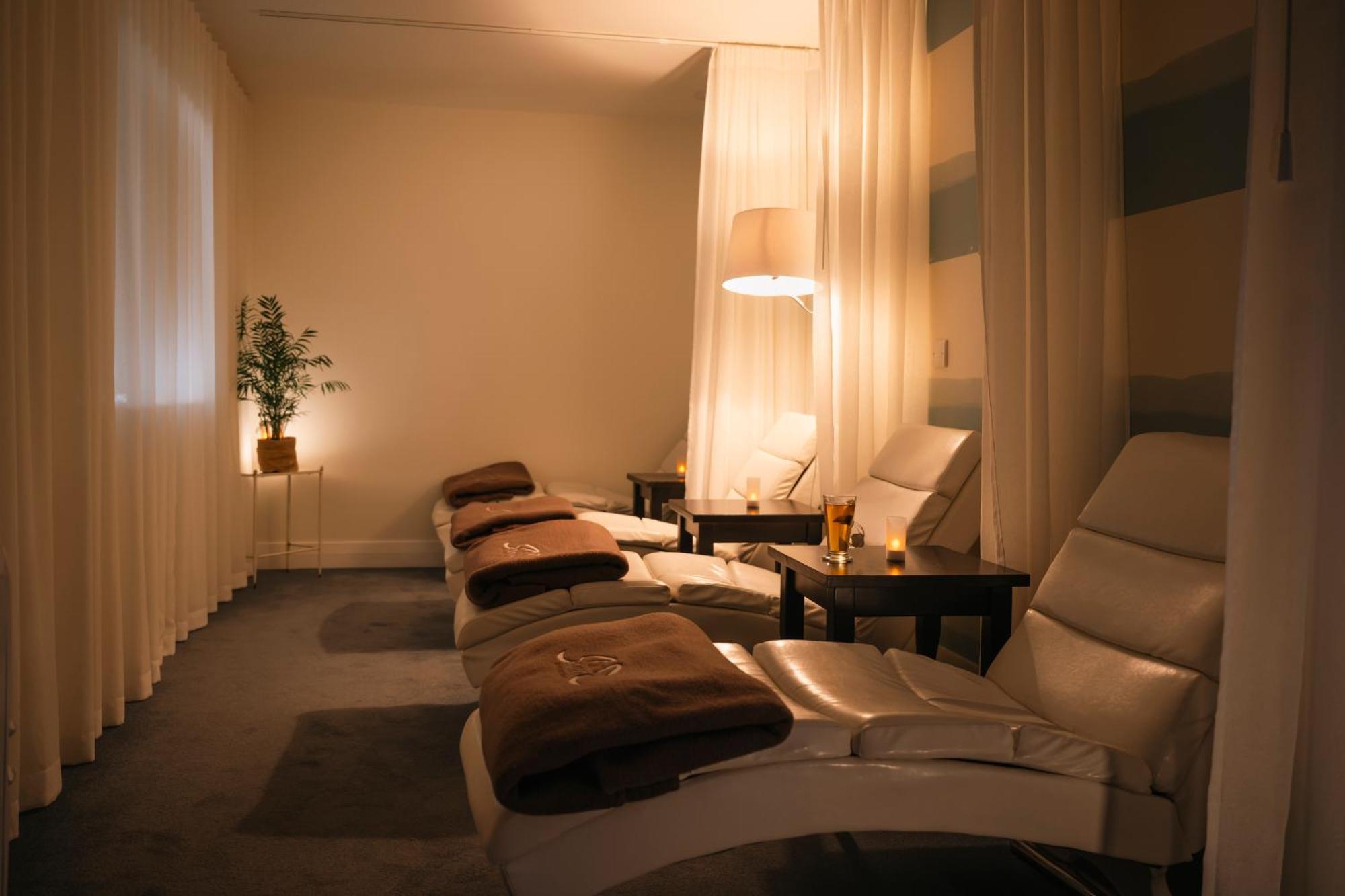 קליפדן Connemara Sands Hotel & Spa מראה חיצוני תמונה