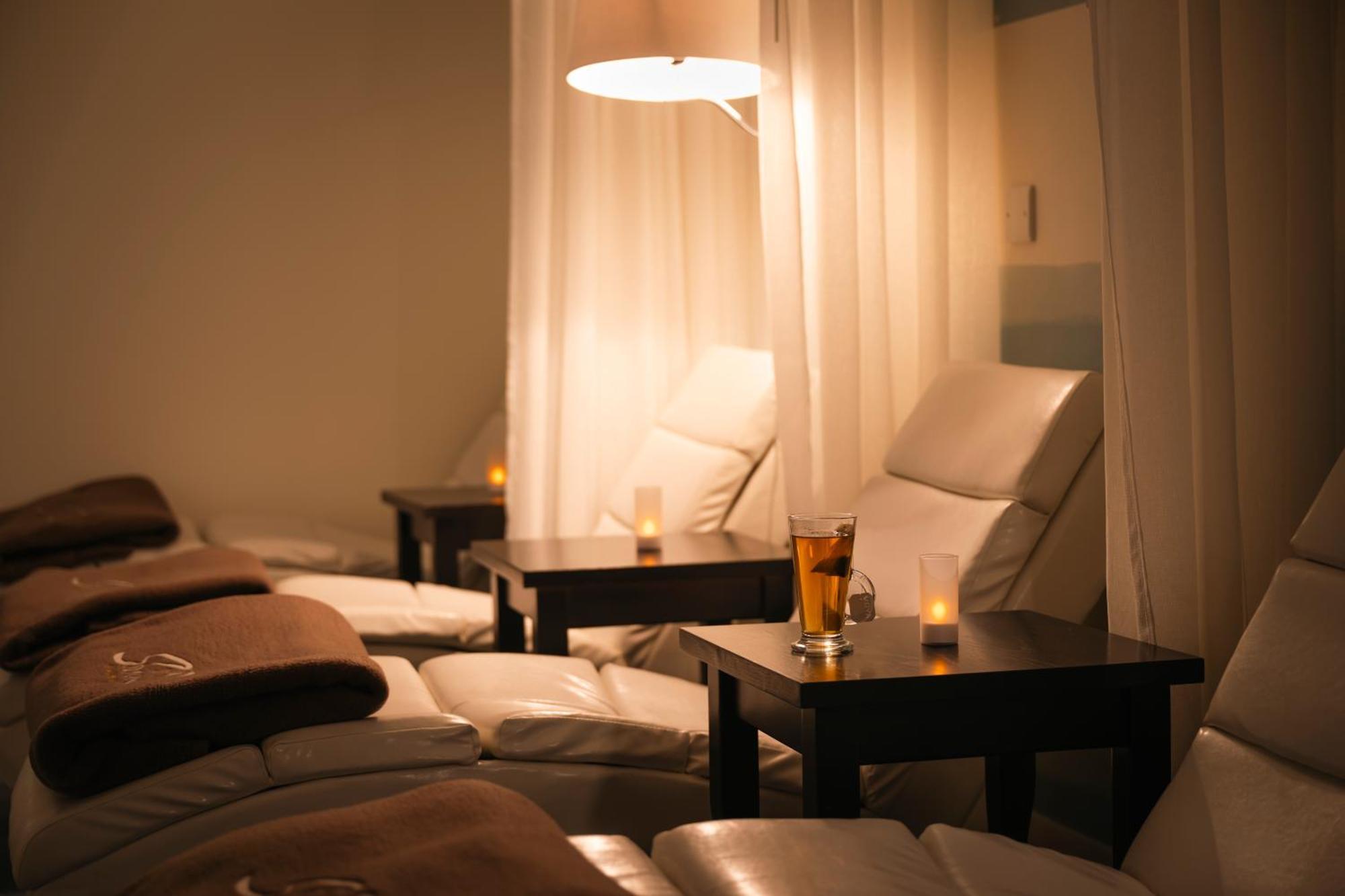 קליפדן Connemara Sands Hotel & Spa מראה חיצוני תמונה